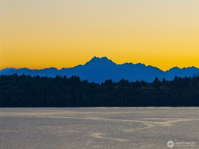 12145 Arrow Point Loop NE, Bainbridge Island, WA 98110 - photo 6