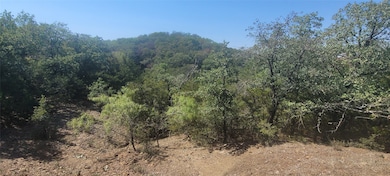 8601 Lowery Rd, Fort Worth, TX 76120 - photo 3