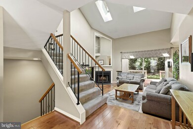 11635 Chapel Cross Way, Reston, VA 20194 - photo 5