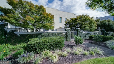 341 S Esplanade, Alpharetta, GA 30009 - photo 2