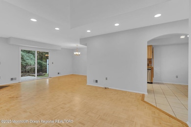 24 Spring Ct, Tinton Falls, NJ 07724 - photo 7