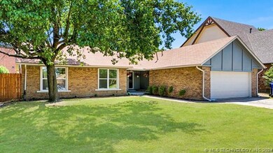 2209 W Gary St, Broken Arrow, OK 74012 - photo 2