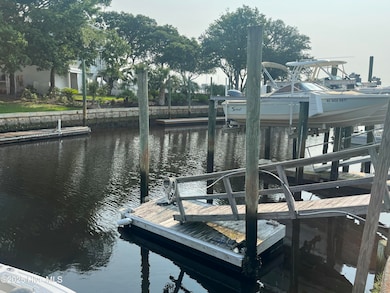 Boat Slip (Pic 2)