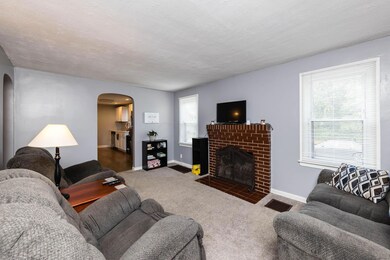982 Bulen Ave-05