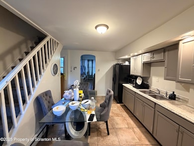 589 Garfield St, Hazleton, PA 18201 - photo 7