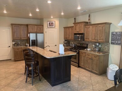 Kitchen (2)