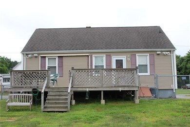 412 Judson St, Tiverton, RI 02878 - photo 5