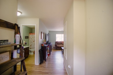 221 Burnage Ln, Alamogordo, NM 88310 - photo 4