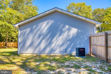 14 Laurel Rd, Millville, NJ 08332 - photo 4