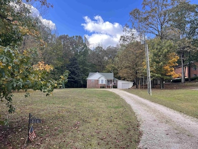 671 Jenny St, Selmer, TN 38375 - photo 2