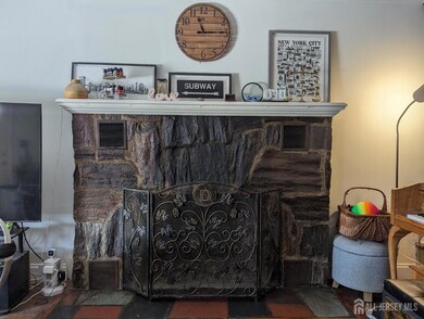 784 New Durham Rd, Edison, NJ 08817 - photo 7