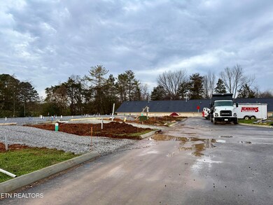 7323 Woodpecker Way unit 26, Knoxville, TN 37921 - photo 4