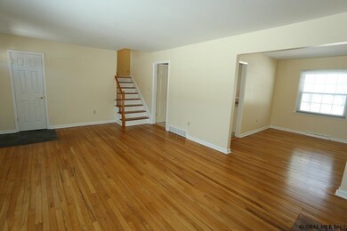 1033 Tomahawk Trail, Schenectady, NY 12302 - photo 5