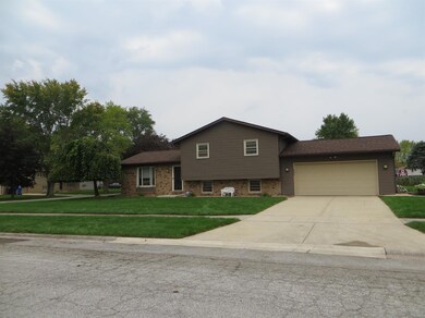 9850 Garfield Place, Crown Point, IN 46307 - photo 2