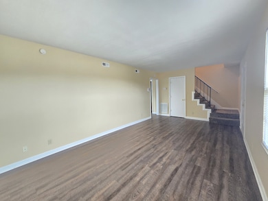 351 Peabody Dr unit 5, Clarksville, TN 37042 - photo 4