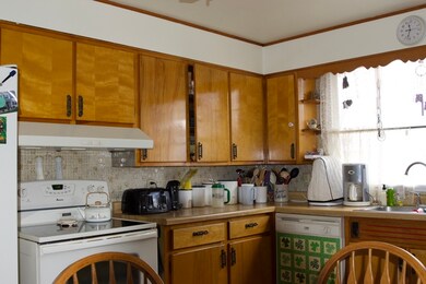 426 N Randolph St, Princeton, IL 61356 - photo 4