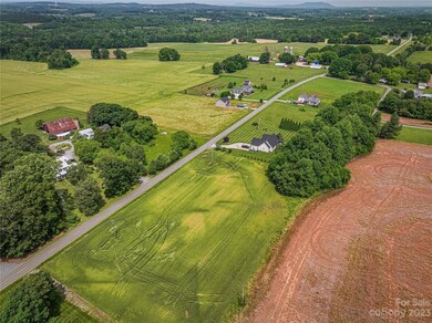 000 Killian Rd unit 4, Lincolnton, NC 28092 - photo 5