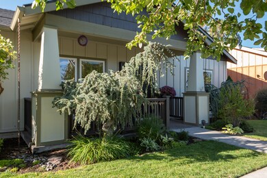 20665 Foxborough Ln, Bend, OR 97702 - photo 2