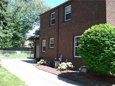 Other Exterior left side