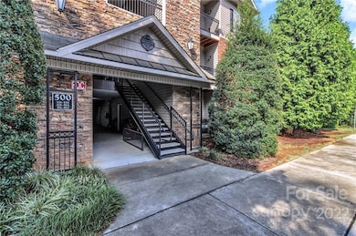 512 Appeldoorn Cir unit 512, Asheville, NC 28803 - photo 3