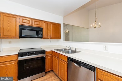 9472 Scarlet Oak Dr unit 9, Manassas, VA 20110 - photo 7