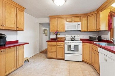 23 Greer St, Waltham, MA 02452 - photo 7