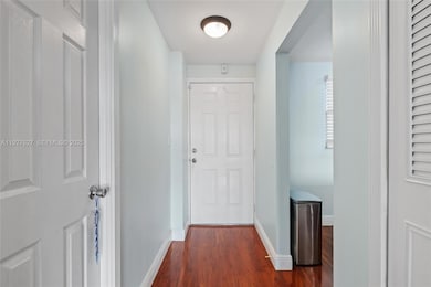 116 Royal Park Dr unit 4D, Oakland Park, FL 33309 - photo 5