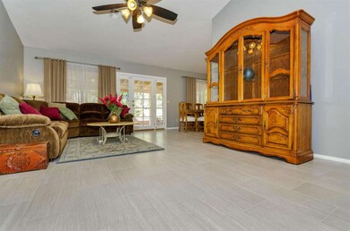 6 Living Room