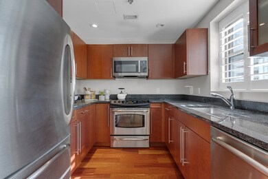 26 Second St unit 26, Cambridge, MA 02141 - photo 5