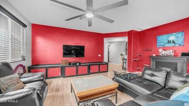 11742 W Chase Lane (7)