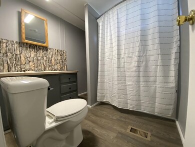 596 S Barre Rd unit 20, Barre, VT 05641 - photo 4