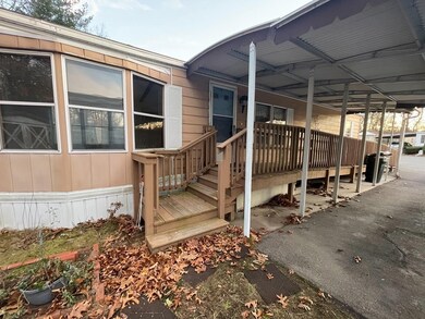 276 Lunenburg St unit 10, Fitchburg, MA 01420 - photo 3