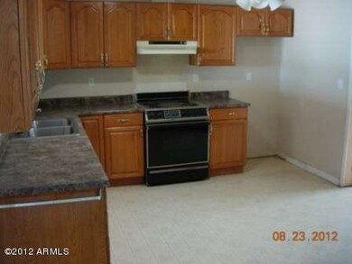 112th ave kitchen 0823