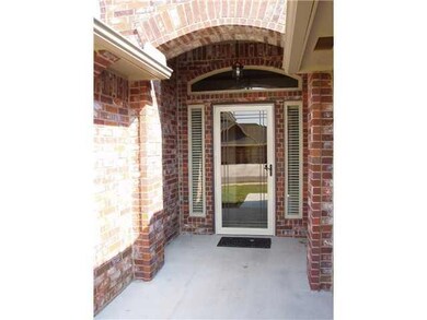 2513 SE 8th St, Moore, OK 73160 - photo 3