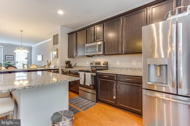 810 Savile Row Terrace, Purcellville, VA 20132 - photo 5