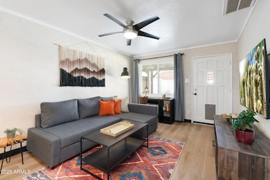 6037 E Hollyhock St unit 2, Phoenix, AZ 85018 - photo 4