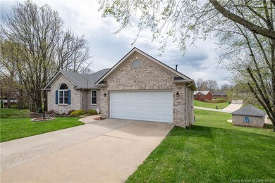 4304 Joann Ct, Floyds Knobs, IN 47119 - photo 4