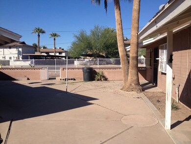 2224 N 27th St unit 8, Phoenix, AZ 85008 - photo 4