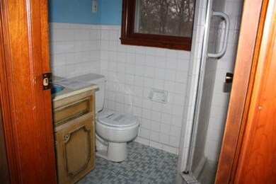 218 N Woodlawn Ave, Griffith, IN 46319 - photo 6