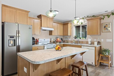 1238 Pickett Creek Rd, Grants Pass, OR 97527 - photo 3