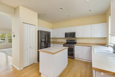 1947 62nd Loop SE, Auburn, WA 98092 - photo 7