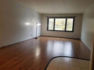 1525 E Thacker St unit 2D, Des Plaines, IL 60016 - photo 6