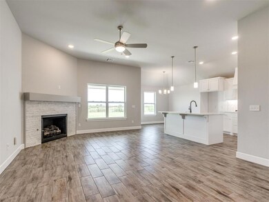 14113 Giverny Ln, Yukon, OK 73099 - photo 4