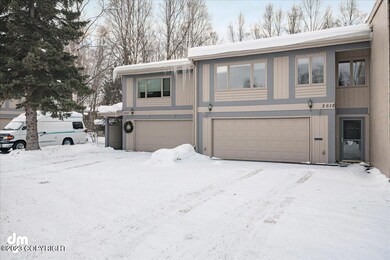 33-Front Exterior_ELI05993-HDR