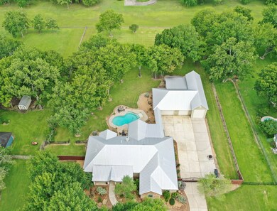 2904 Mandale Rd, Friendswood, TX 77546 - photo 2