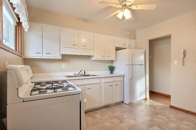 9023 Hess Dr, Highland, IN 46322 - photo 6