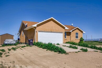 1281 N Starkweather Ln, Pueblo, CO 81007 - photo 2