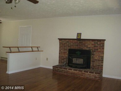 227 Larrick Ln, Middletown, VA 22645 - photo 4