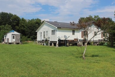 2310 Davis Ben County Rd 179 Rd, Alvin, TX 77511 - photo 3