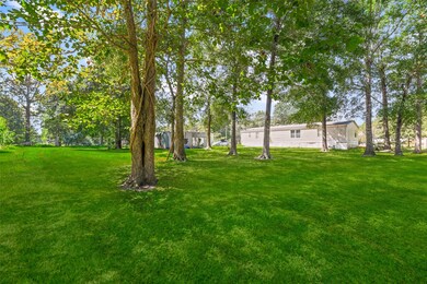 381 County Road 4020b, Dayton, TX 77535 - photo 3